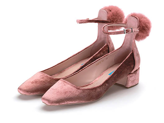 瑪麗珍鞋商標(biāo)注冊哪一類?