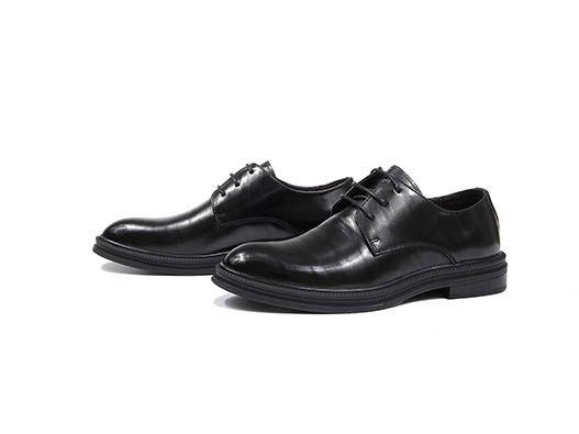 男士皮鞋商標(biāo)注冊哪一類?