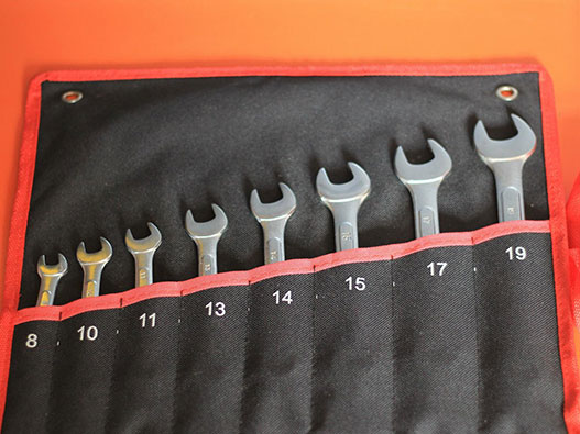 扳手商標(biāo)注冊哪一類?