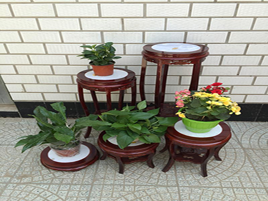 花盆臺(tái)座商標(biāo)注冊(cè)哪一類？