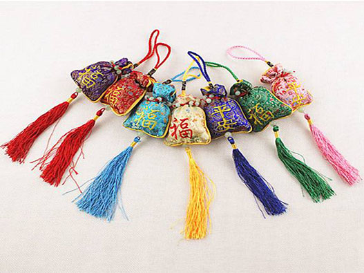 節(jié)日掛包商標(biāo)注冊(cè)哪一類?