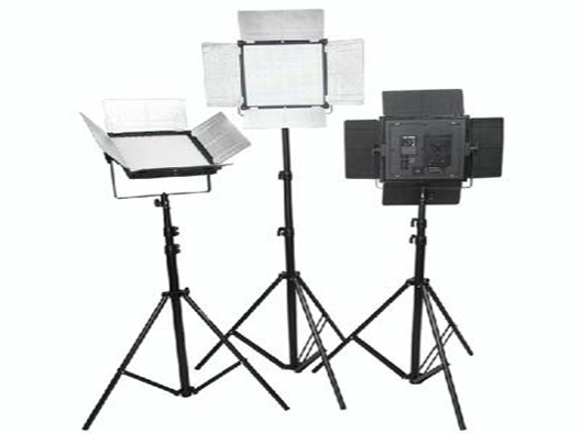 攝影燈商標注冊哪一類?