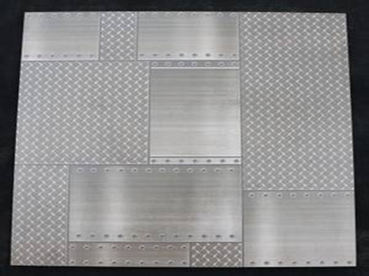 鐵板商標注冊哪一類?