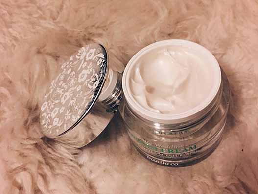 素顏霜商標注冊的材料是什么?